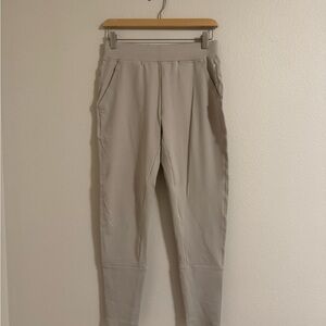 5/$55 !! 🔥 Alphalete Cream Joggers